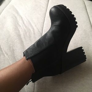 HM Platform Booties